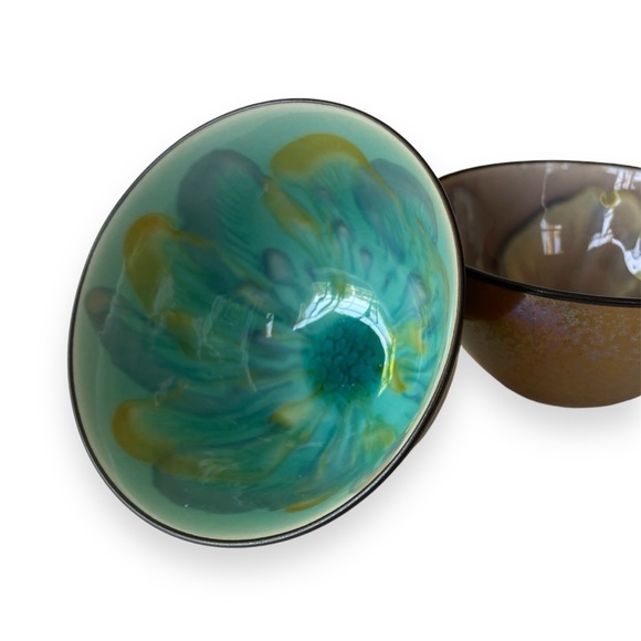 Set of 2 Ceramic Bowls - Picture 3 of 9